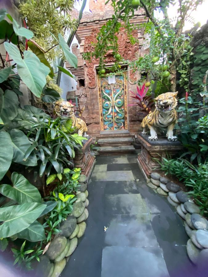 Rahayu Guest House Seminyak Екстер'єр фото